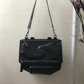 Picture of Givenchy Lady Handbags _SKUfw151592822fw